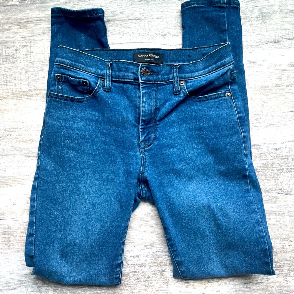 Banana Republic High Rise Dark Wash Skinny Fit Jeans